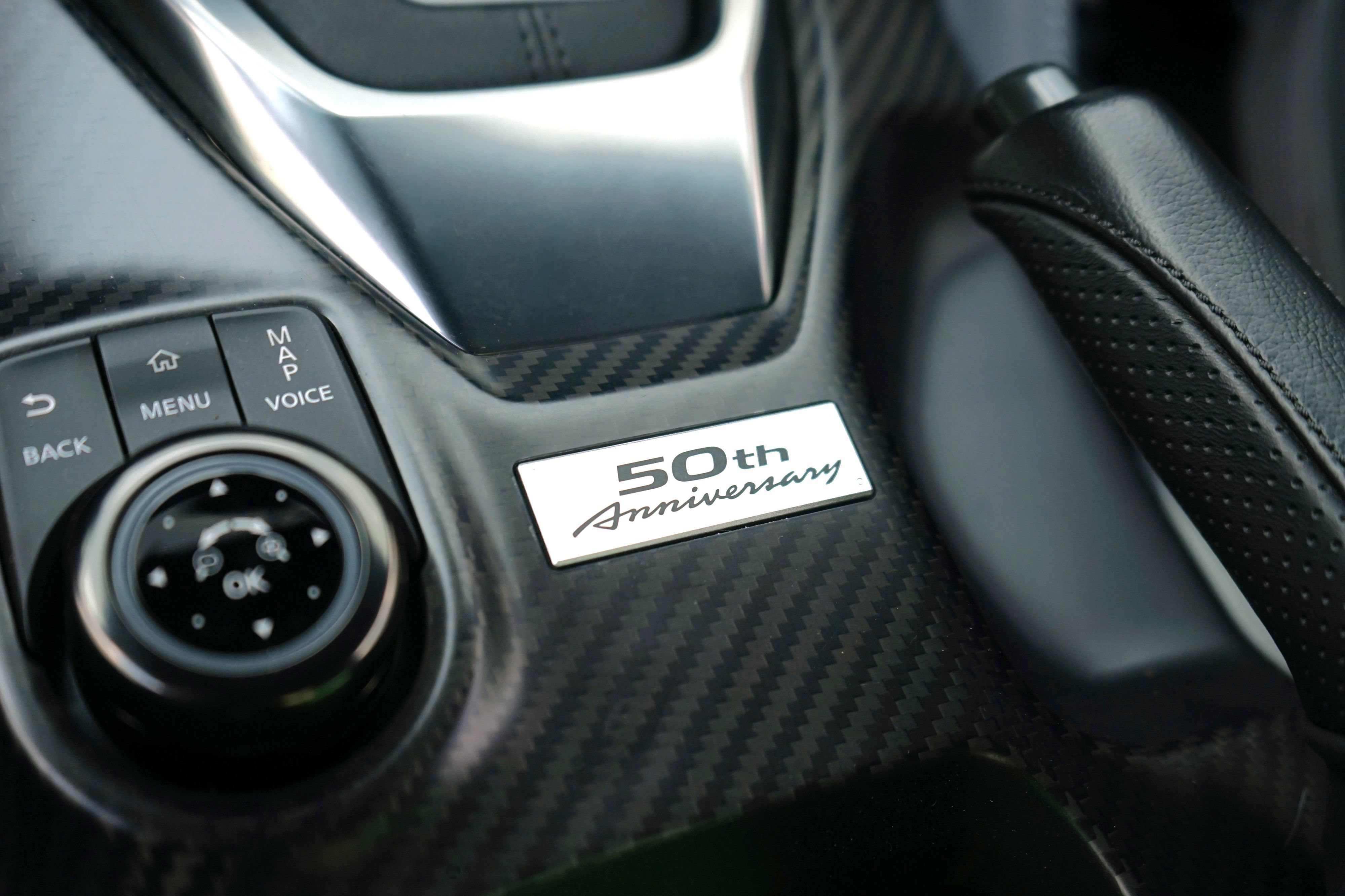 Used 2020 Nissan GT-R Premium AWD/4WD image 36