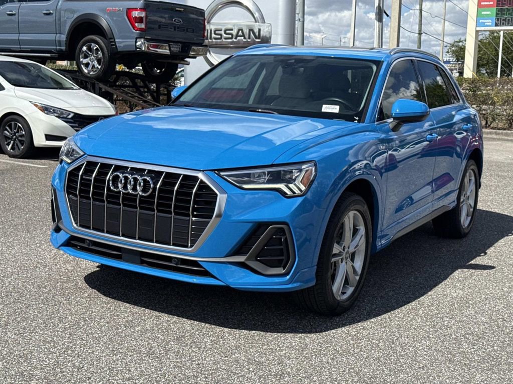 Used 2020 Audi Q3 2.0T Premium Plus AWD/4WD image 8