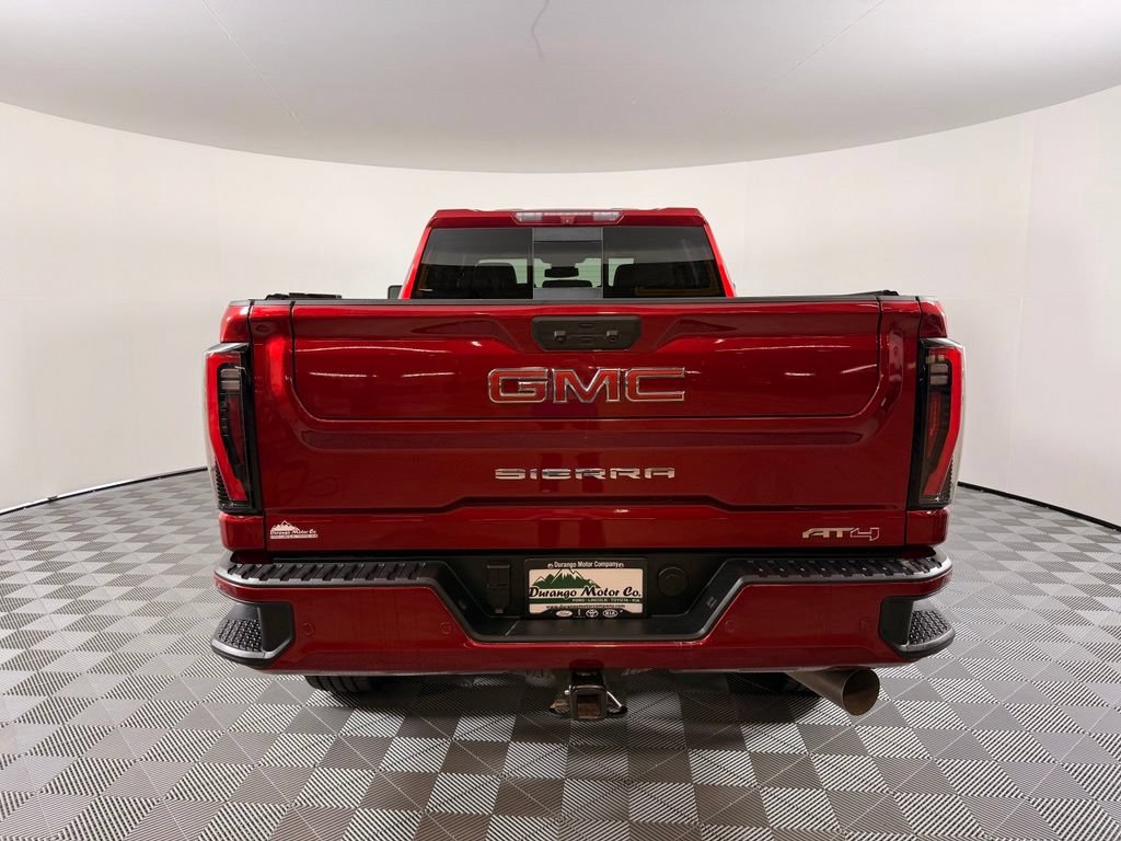 Used 2025 GMC Sierra 2500 AT4 w/ AT4 Preferred Package AWD/4WD image 9