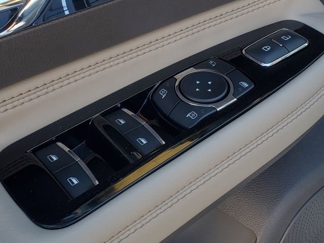 Certified 2024 Lincoln Corsair AWD w/ Equipment Group 101A image 9