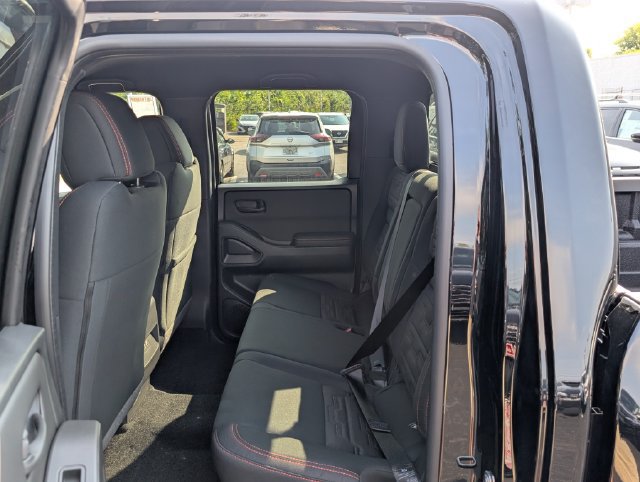 New 2027 Nissan Frontier PRO-4X w/ Tow Package AWD/4WD image 12