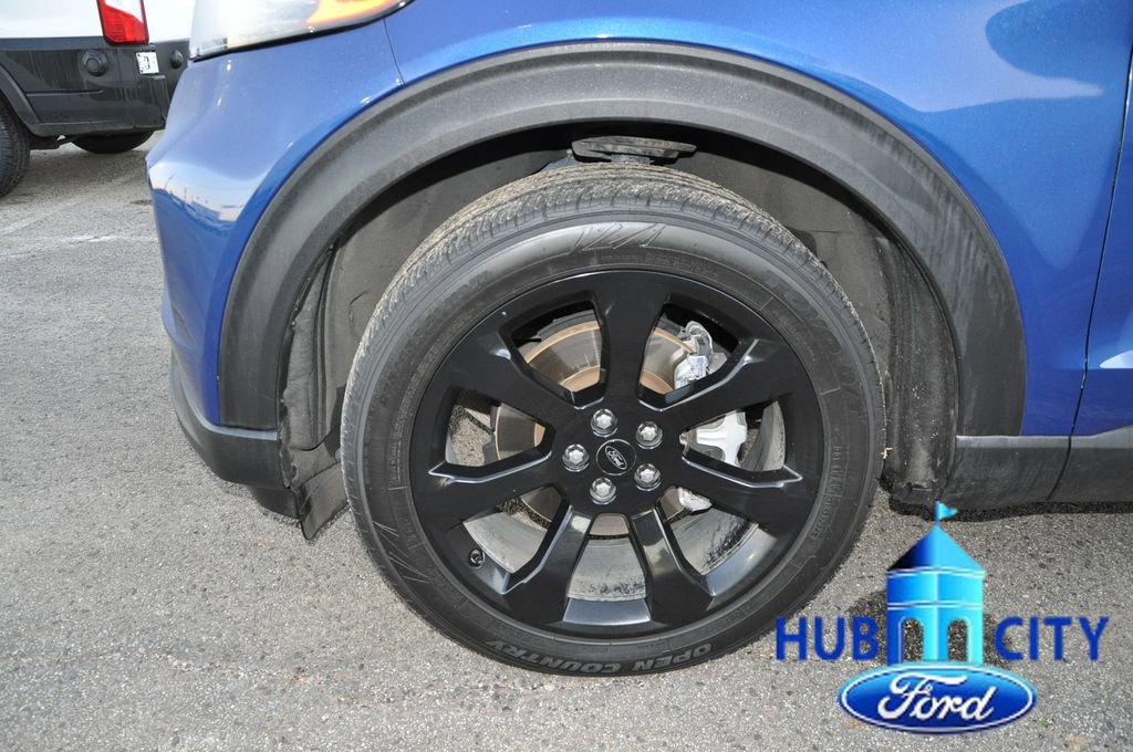 Used 2023 Ford Explorer ST-Line image 9
