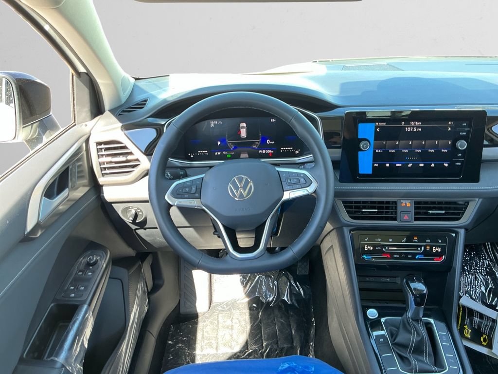 New 2026 Volkswagen Taos SE AWD/4WD image 12