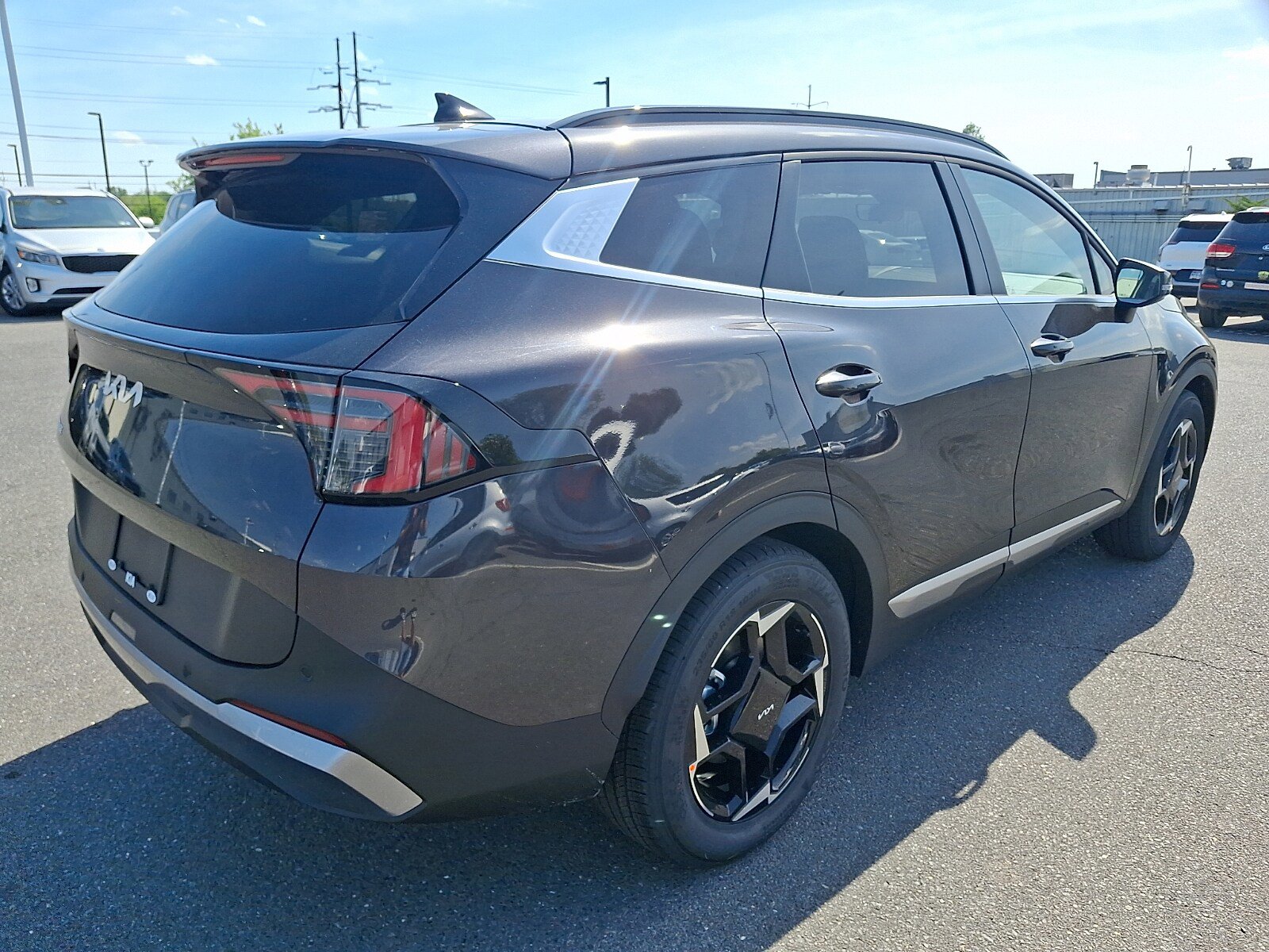 New 2026 Kia Sportage EX w/ EX Panorama Roof Package FWD image 3