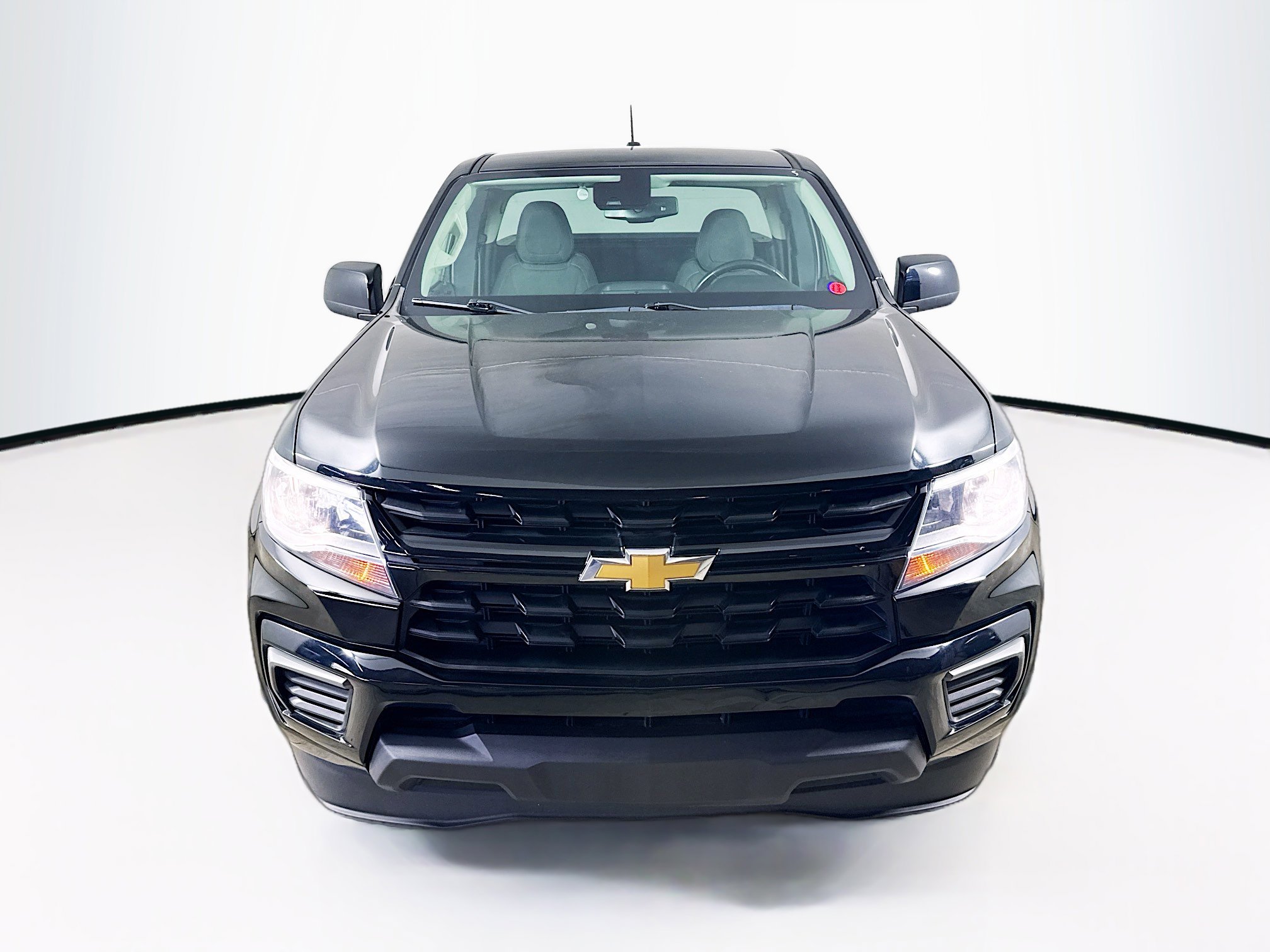 Used 2022 Chevrolet Colorado LT w/ Fleet Safety Package image 3