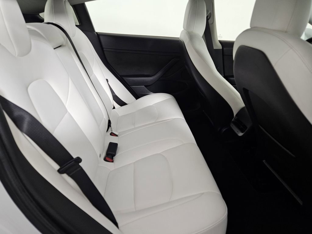 Used 2022 Tesla Model 3 Performance image 25