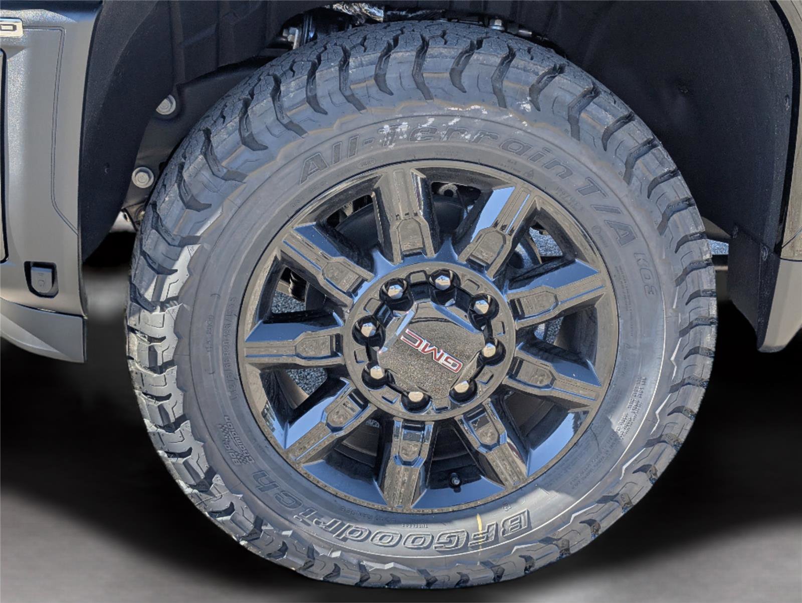 New 2026 GMC Sierra 2500 AT4 w/ AT4 Premium Plus Package AWD/4WD image 10