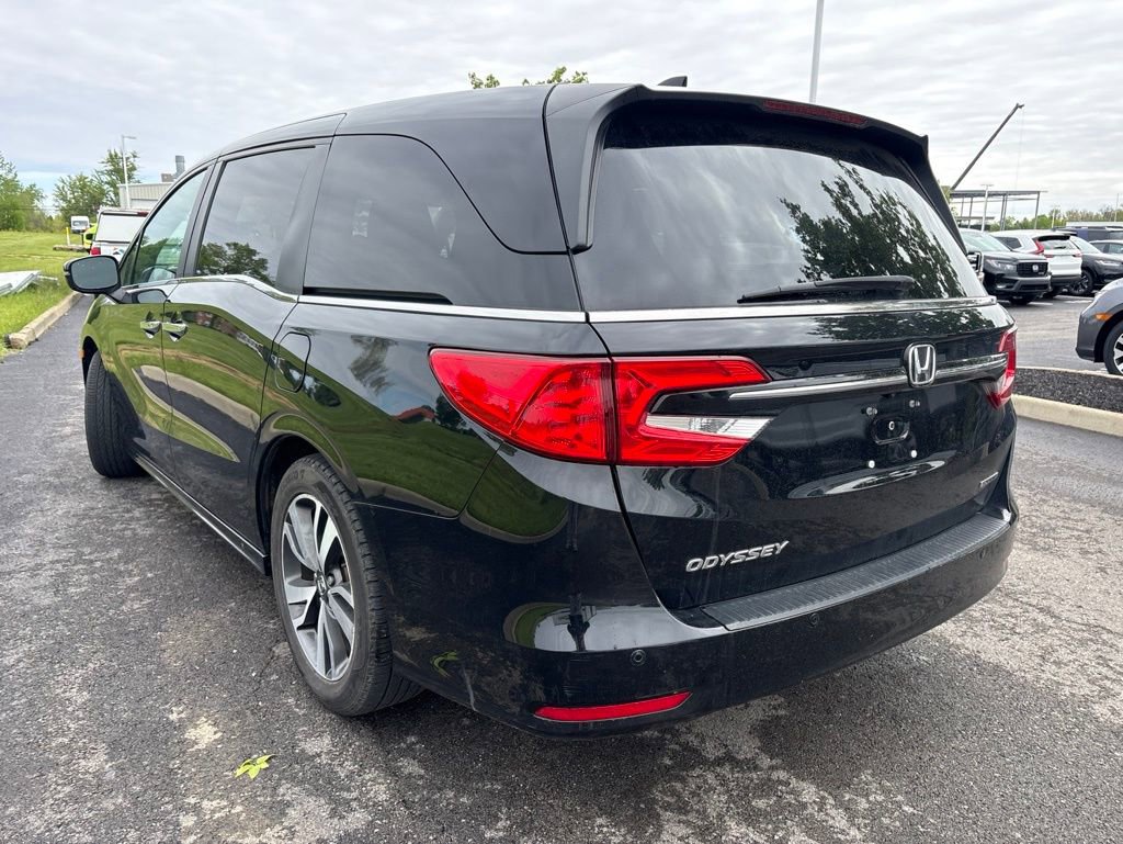 Used 2023 Honda Odyssey Touring image 9