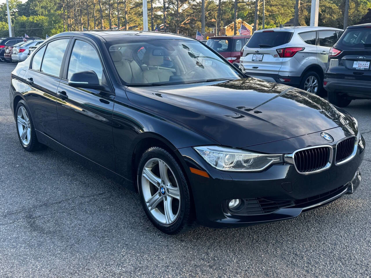 Used 2014 BMW 328i xDrive Sedan AWD/4WD image 3