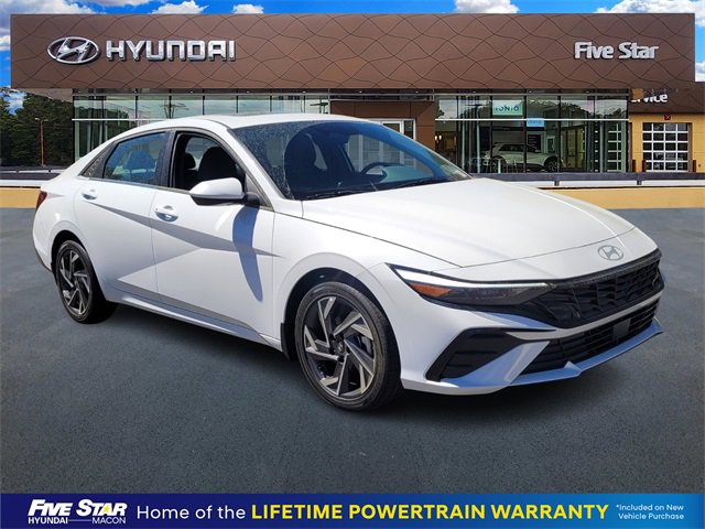 New 2025 Hyundai Elantra SEL