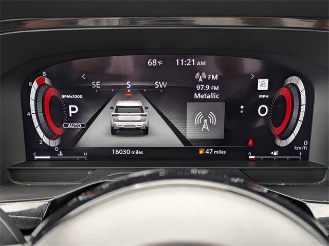 Used 2025 Nissan Pathfinder Platinum w/ Cargo Package image 32