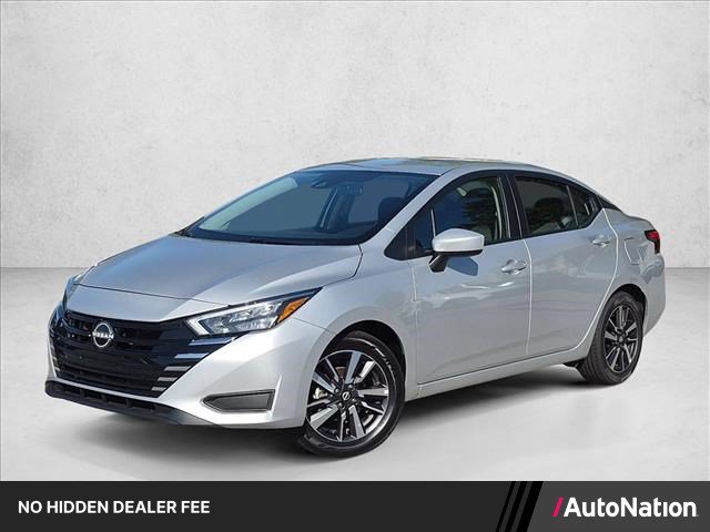 Used 2025 Nissan Versa SV FWD image 1