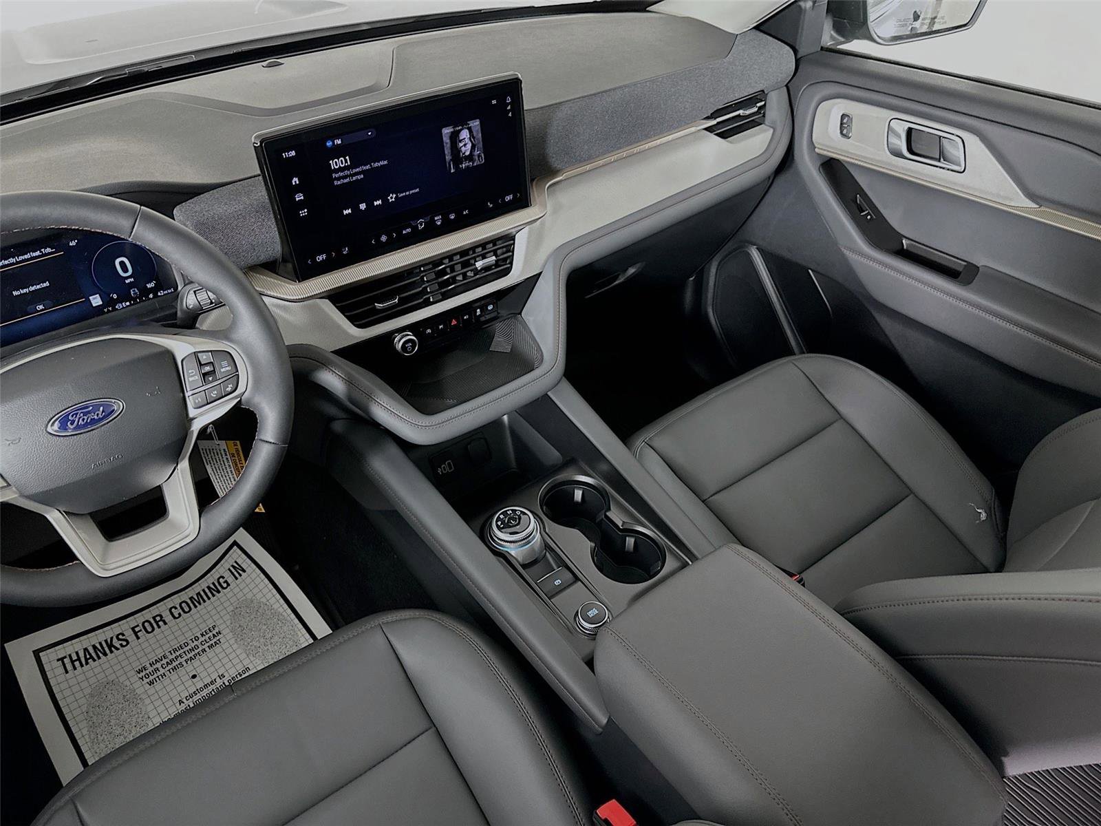 New 2026 Ford Explorer Active w/ Active Comfort Package image 25