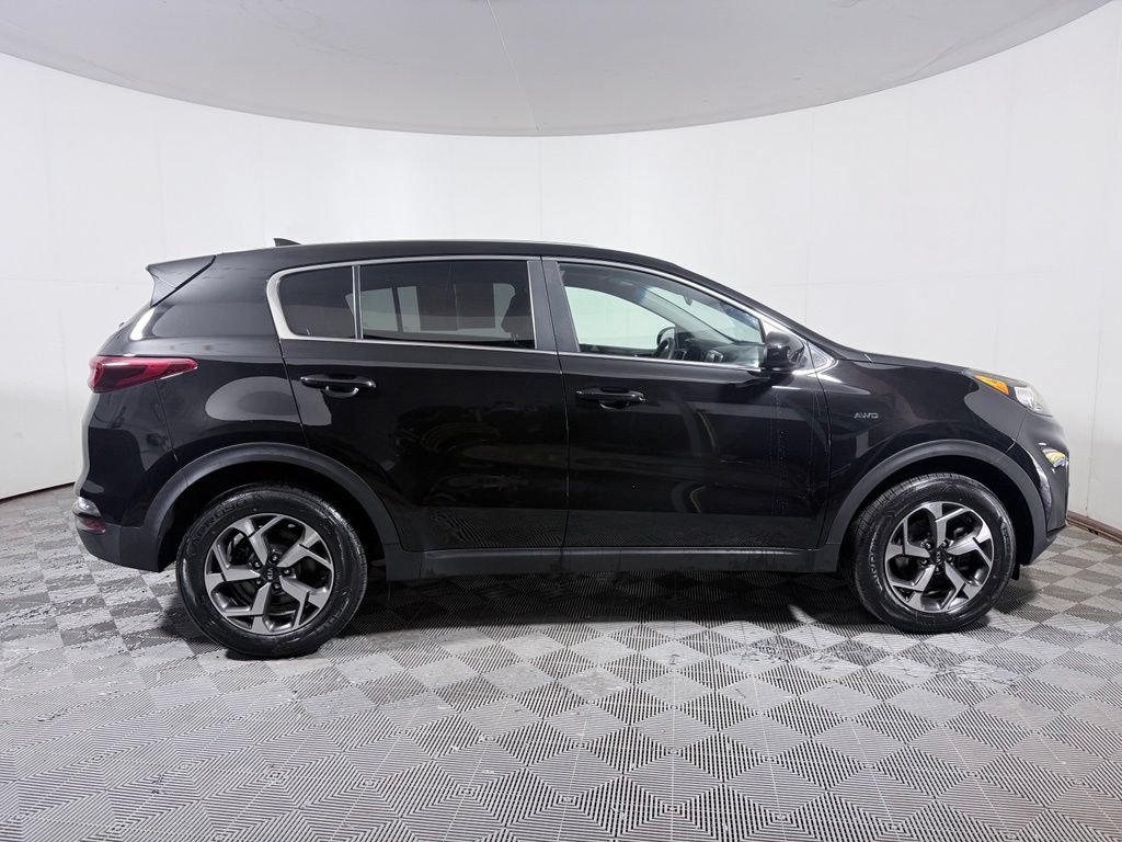Used 2020 Kia Sportage LX AWD/4WD image 8