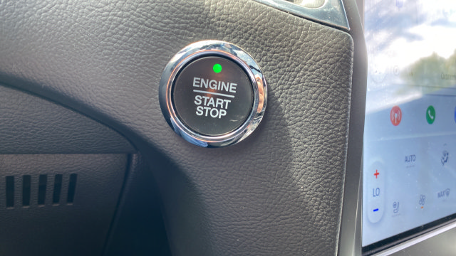 Used 2021 Ford Edge ST w/ Equipment Group 401A AWD/4WD image 24