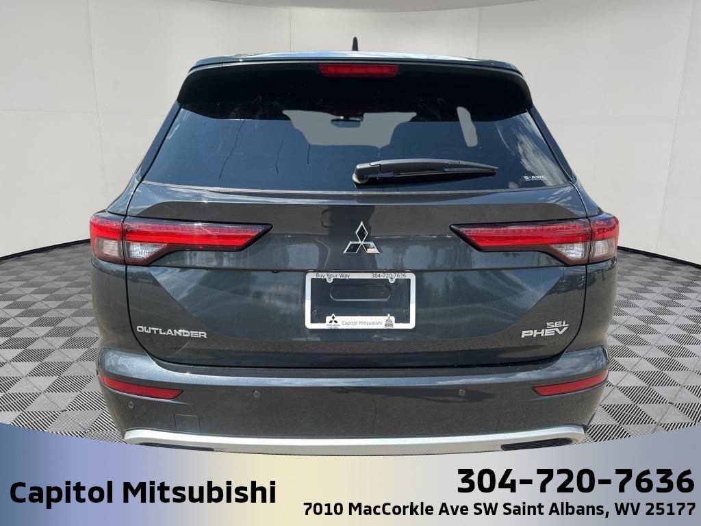 New 2025 Mitsubishi Outlander SEL image 8