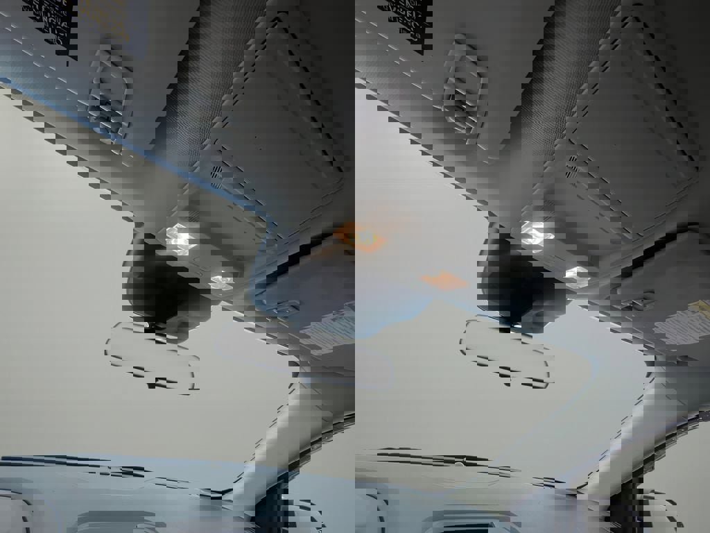 Used 2023 Ford Maverick XL image 15