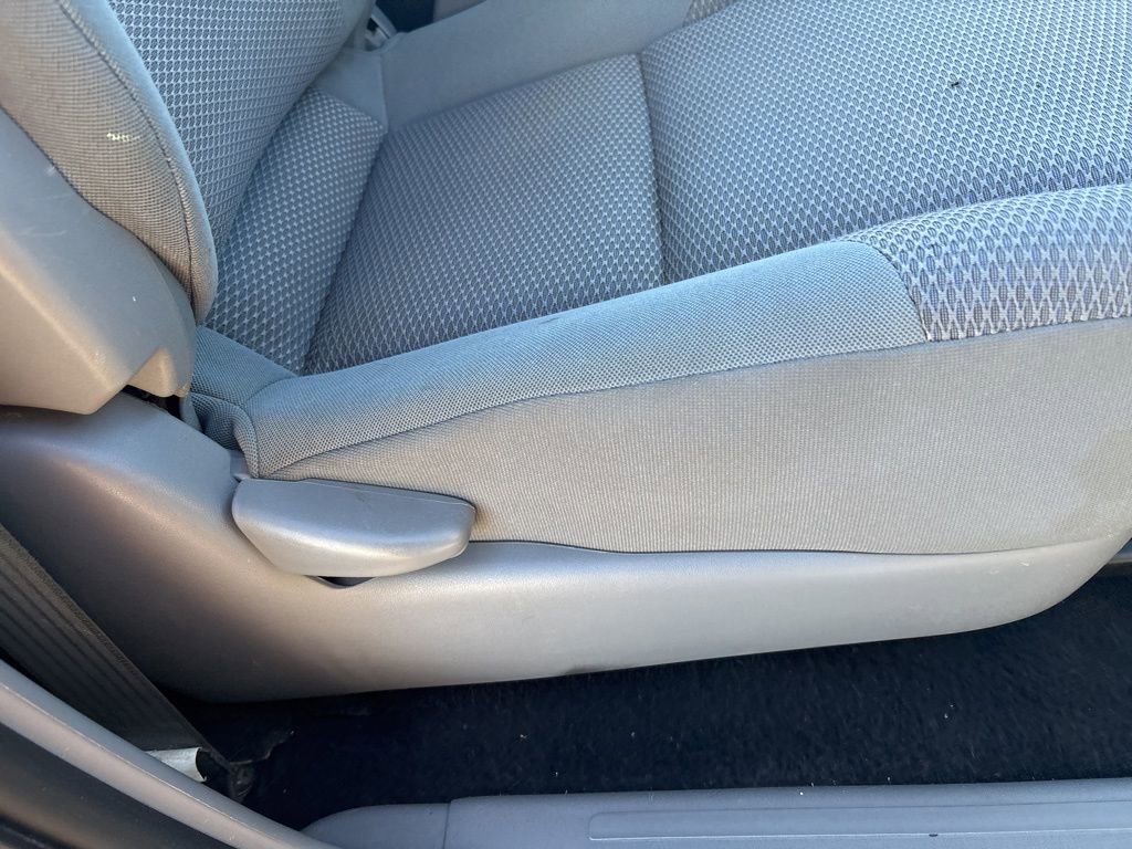 Used 2014 Toyota Tacoma 4x4 Regular Cab image 35