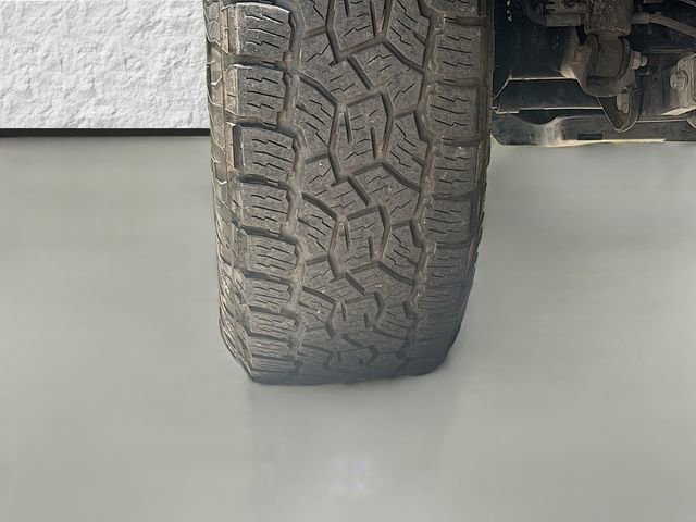 Used 2020 Jeep Wrangler Unlimited Sahara AWD/4WD image 42
