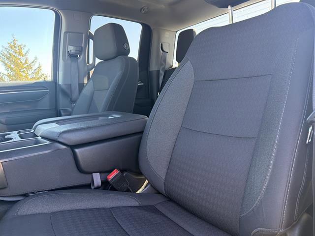 Used 2022 Chevrolet Silverado 1500 LT image 35