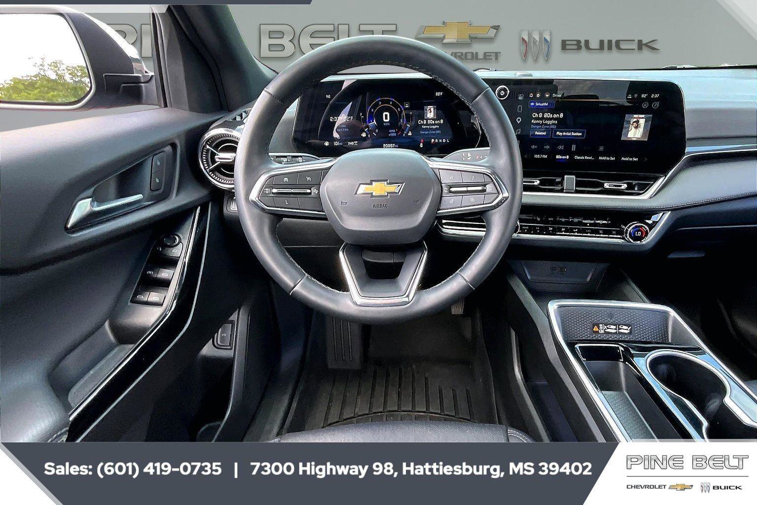 Used 2025 Chevrolet Equinox LT w/ Convenience Package II AWD/4WD image 5