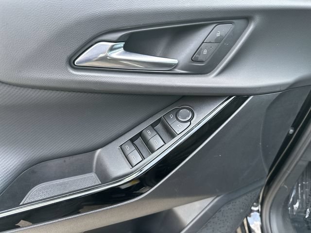 Certified 2026 Chevrolet Equinox LT w/ LPO, Floor Liner Package FWD image 17