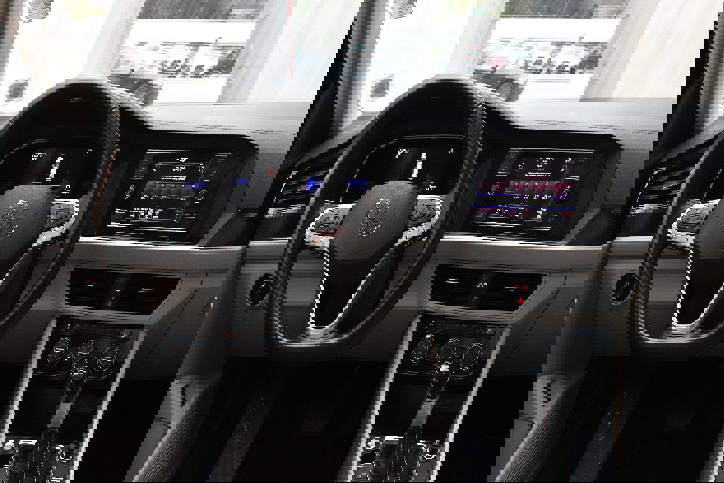 Used 2022 Volkswagen Jetta SE image 31