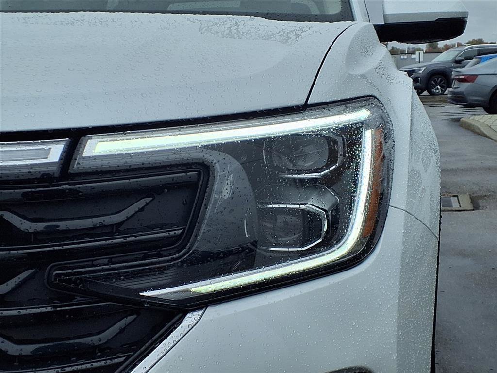 New 2026 Volkswagen Atlas SEL Premium R-Line image 24