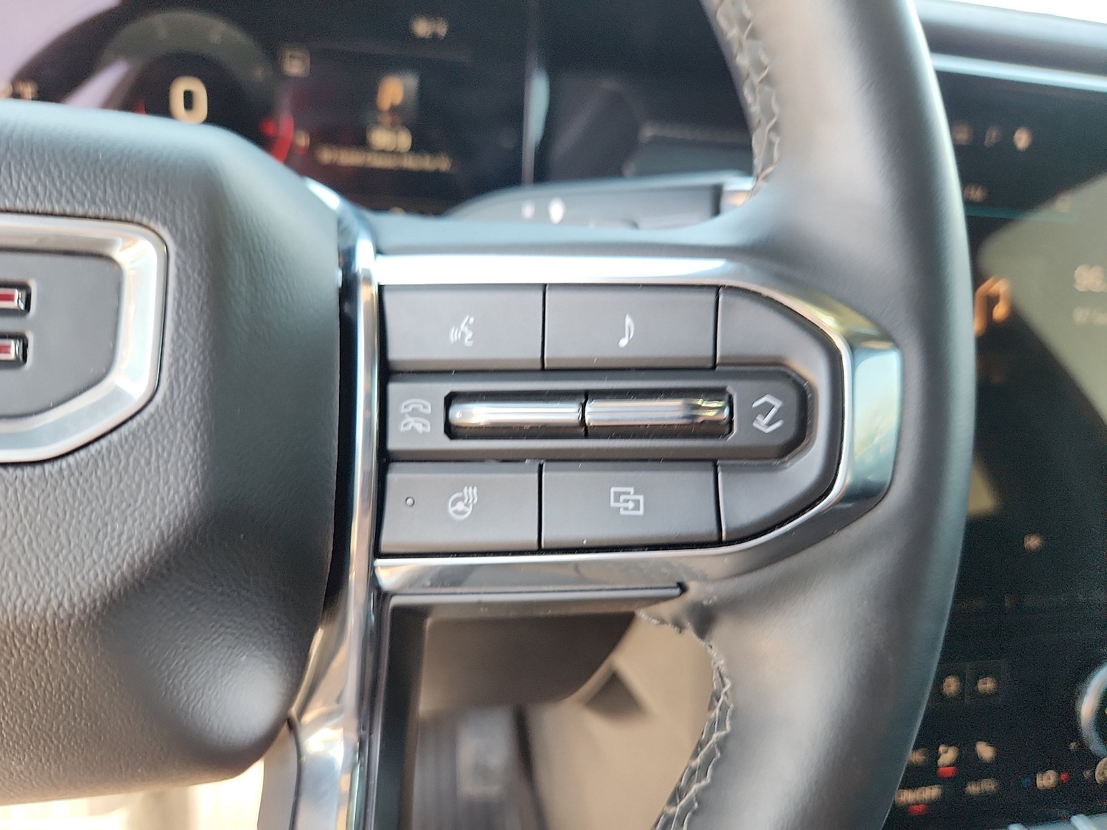 Used 2025 GMC Acadia Elevation w/ LPO, Floor Liner Package FWD image 15