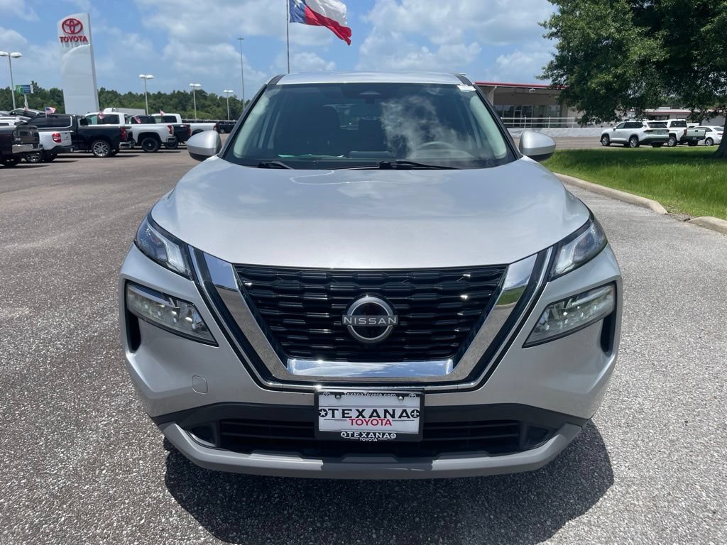 Used 2023 Nissan Rogue SV FWD image 3