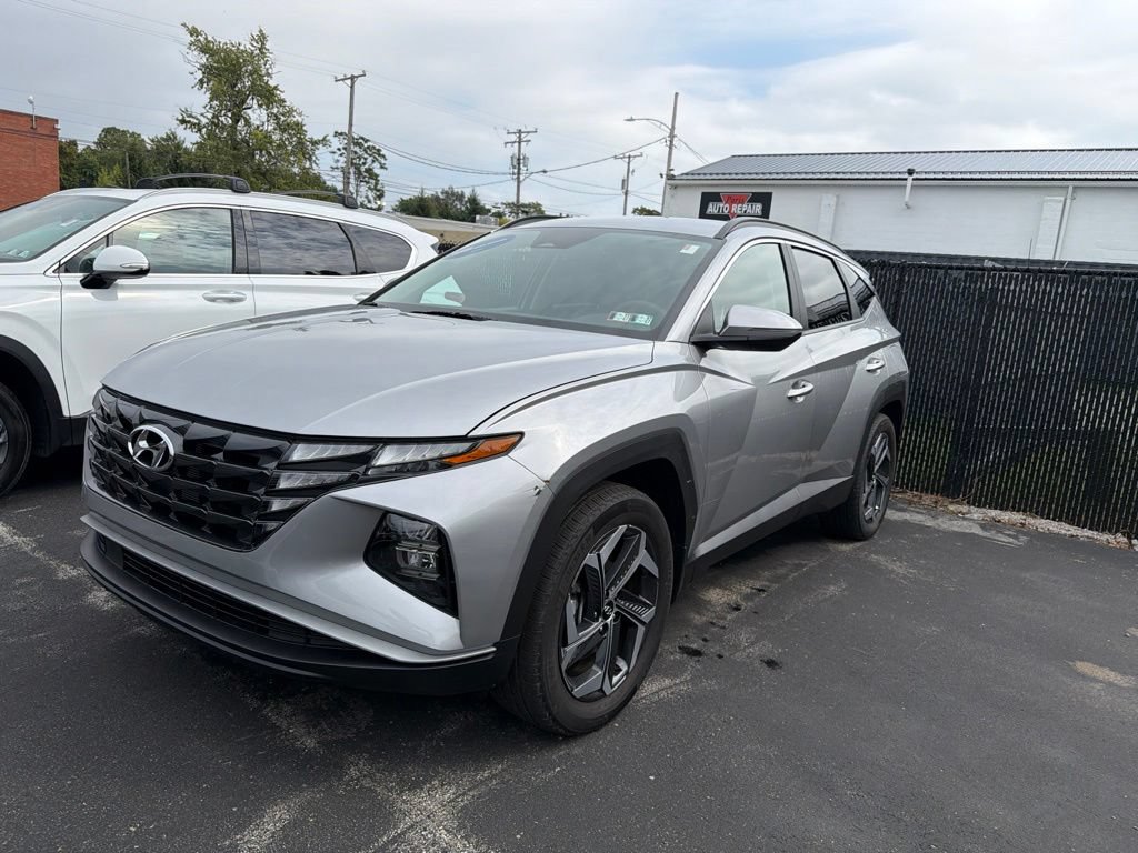 Certified 2023 Hyundai Tucson SEL w/ Cargo Package AWD/4WD image 3
