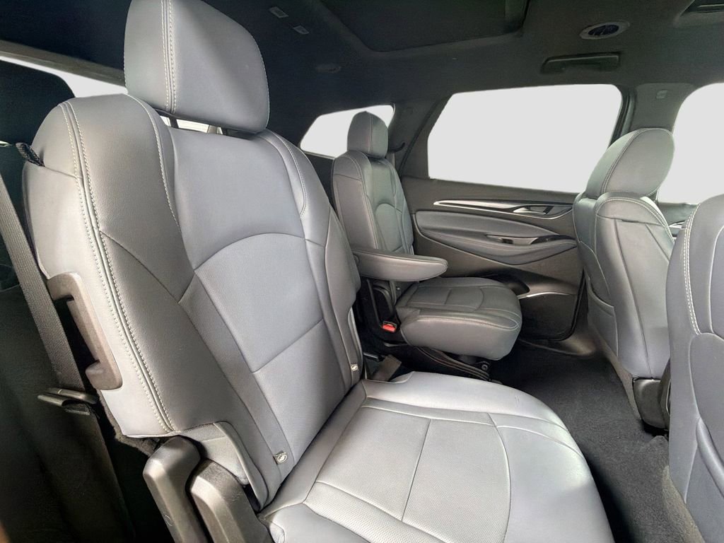 Used 2022 Buick Enclave Essence w/ Experience Buick Package AWD/4WD image 30