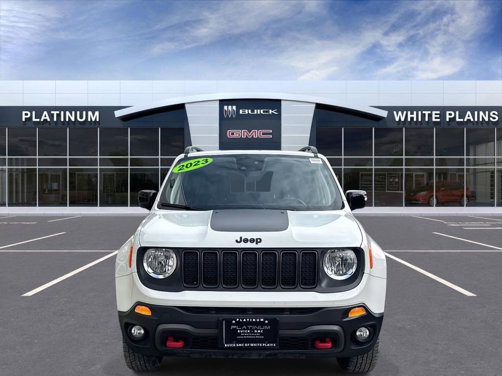Used 2023 Jeep Renegade Trailhawk image 2