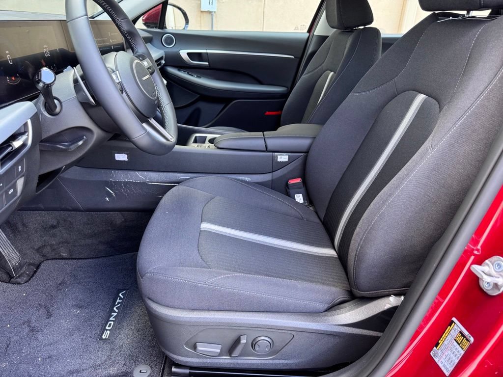 New 2026 Hyundai Sonata SEL FWD image 8