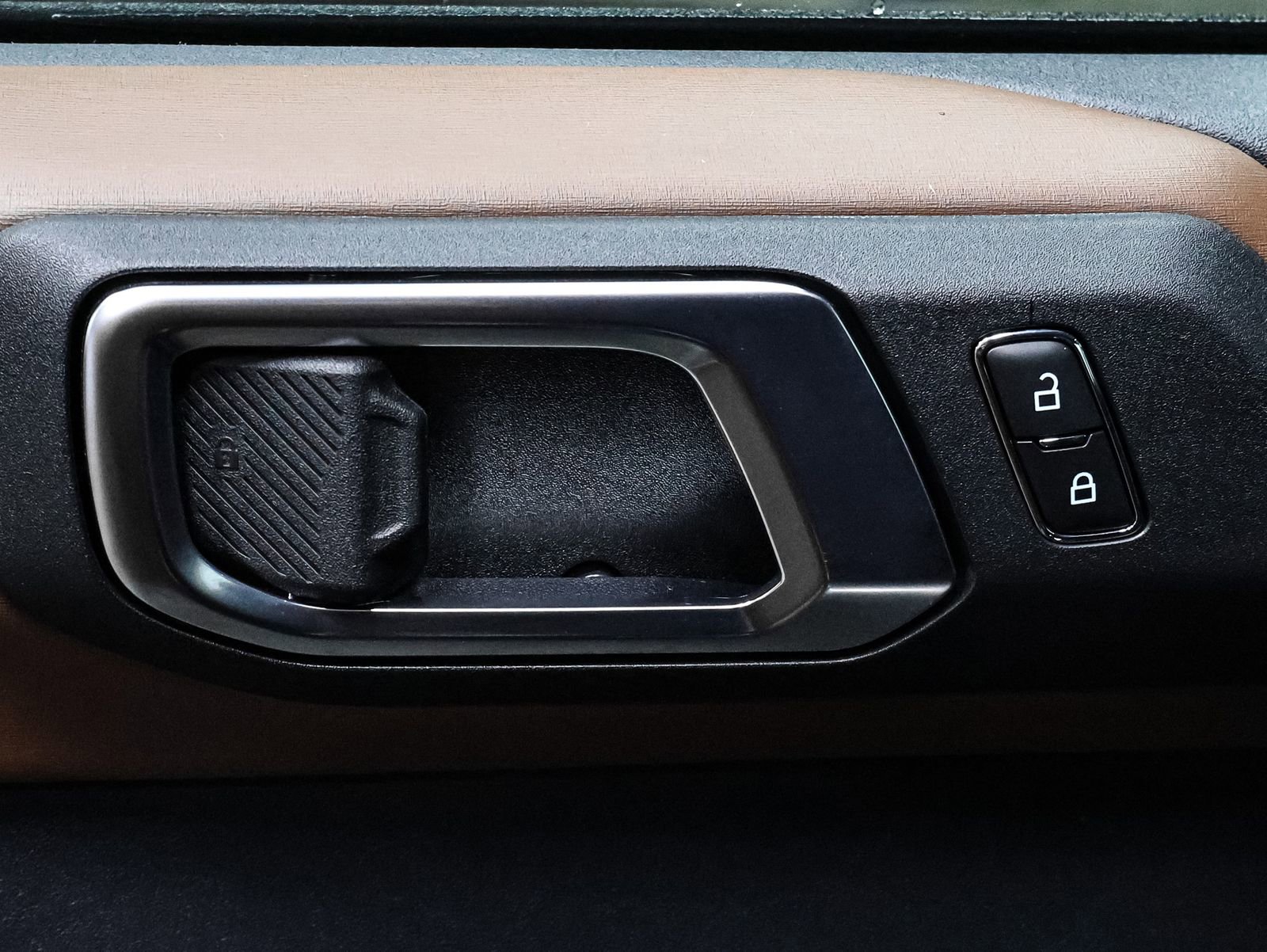 Certified 2024 Ford Bronco Outer Banks image 21