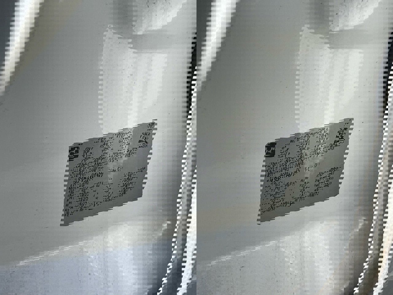 Used 2016 Chevrolet Suburban LTZ image 9