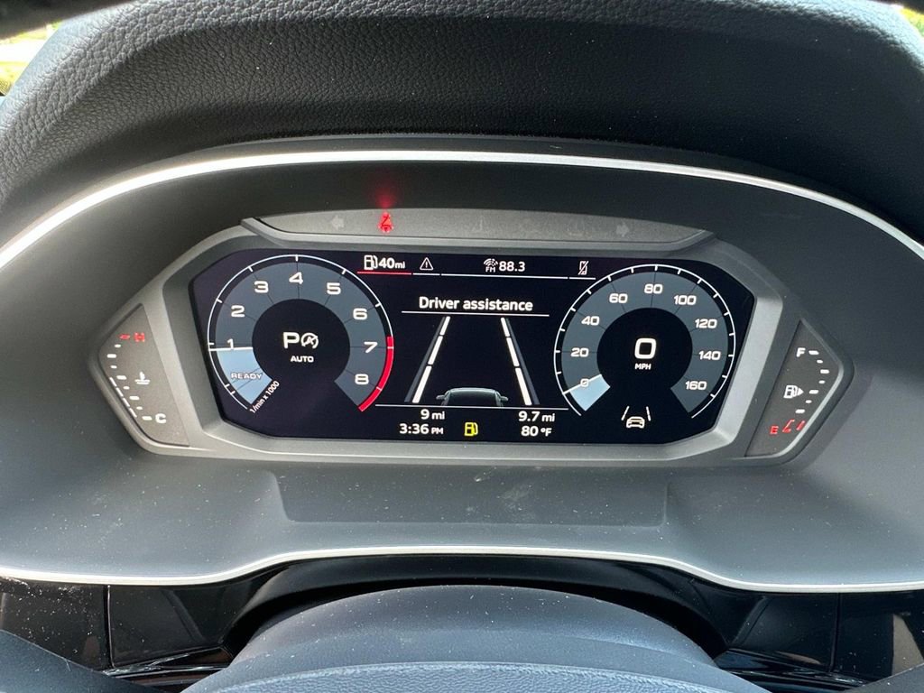 New 2025 Audi Q3 2.0T Premium image 15