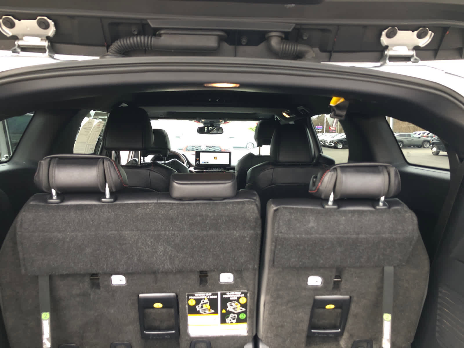 Certified 2025 Toyota Sienna XSE image 30