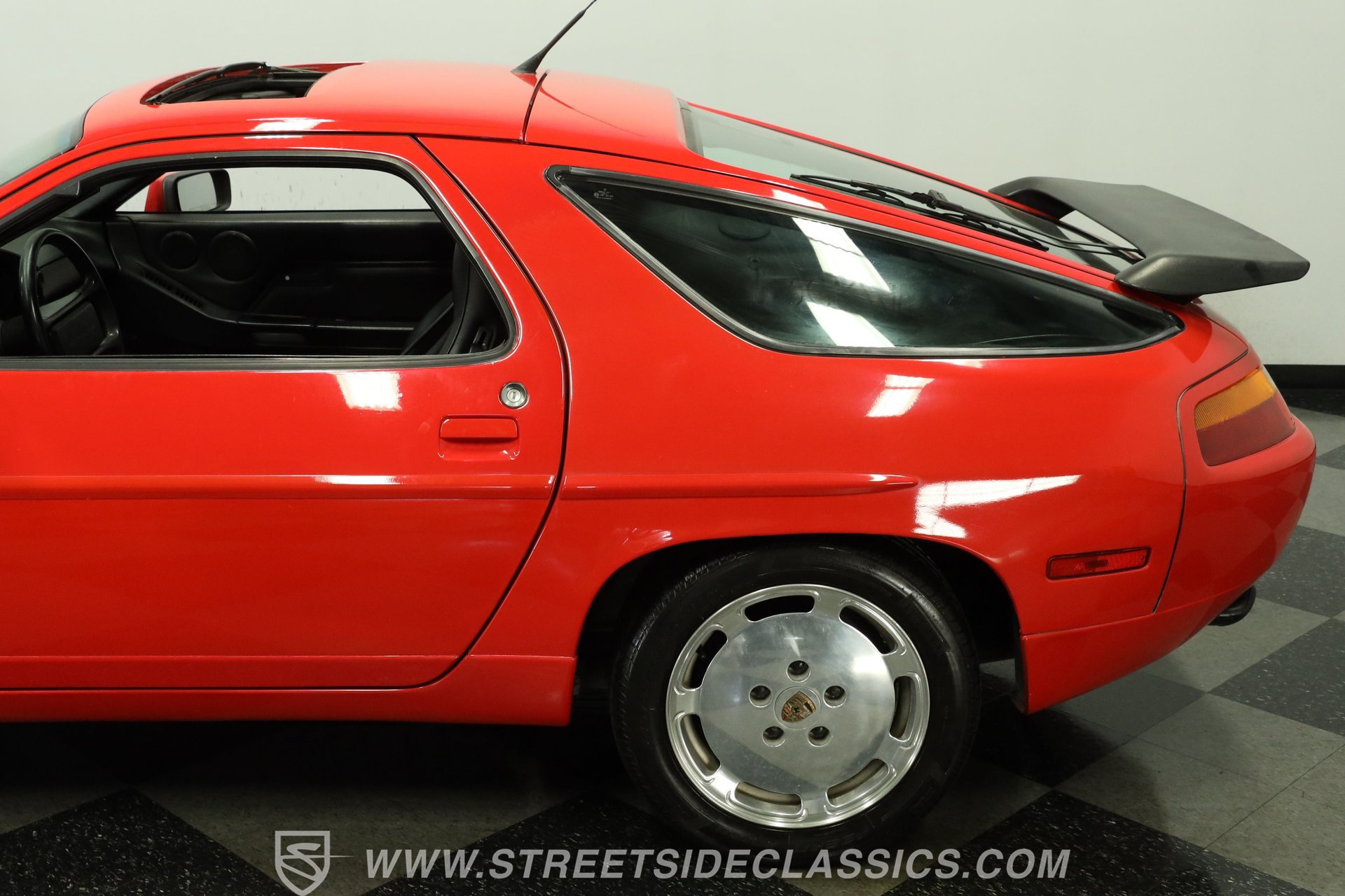 Used 1989 Porsche 928 S4 RWD image 24