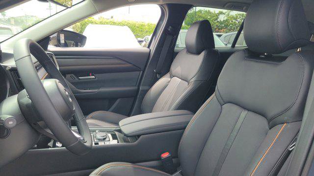 New 2026 MAZDA CX-50 AWD 2.5 Hybrid w/ Weather Package image 17