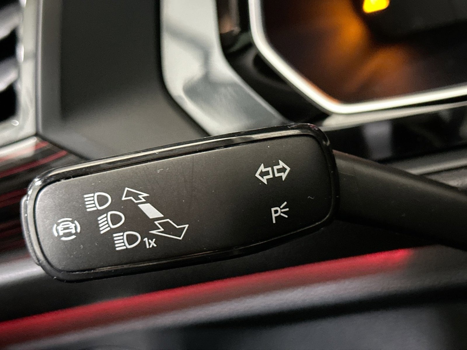 Used 2022 Volkswagen Jetta GLI Autobahn image 30