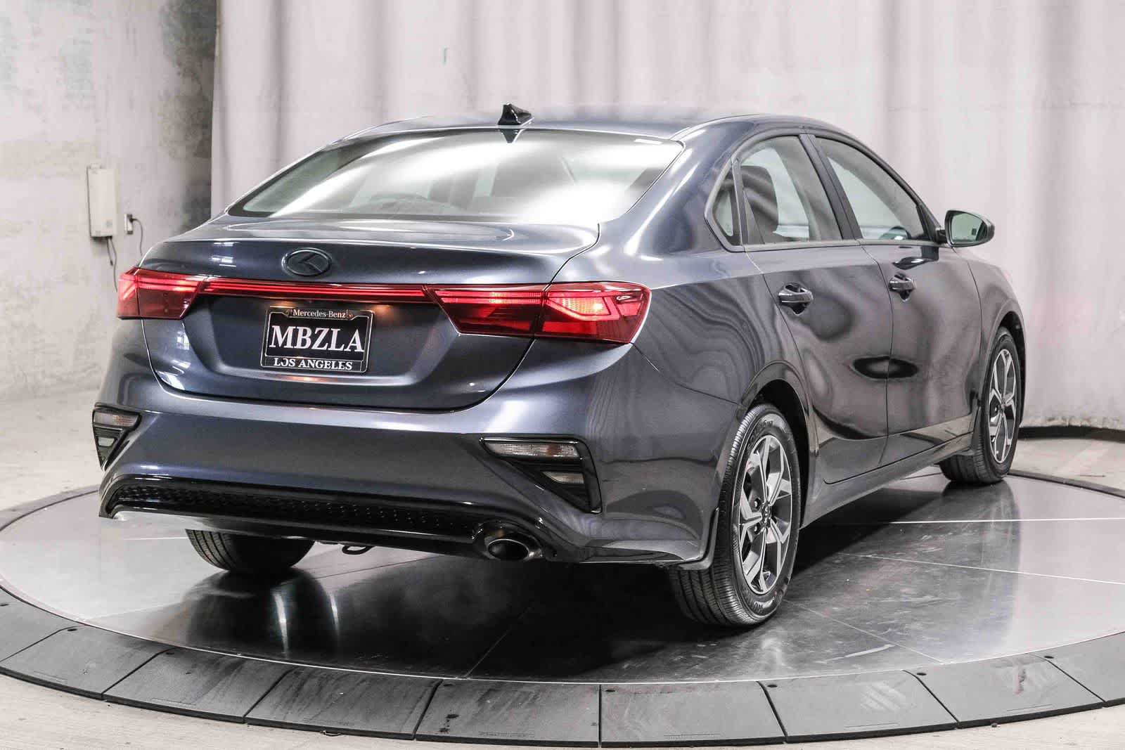 Used 2020 Kia Forte LXS FWD image 4