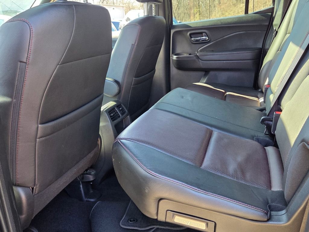 Used 2023 Honda Ridgeline Black Edition image 13