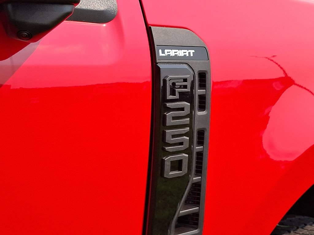 New 2026 Ford F250 Lariat w/ Black Appearance Package AWD/4WD image 20