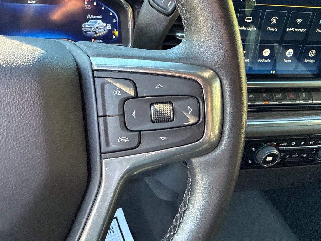 Used 2024 Chevrolet Silverado 1500 LT AWD/4WD image 28