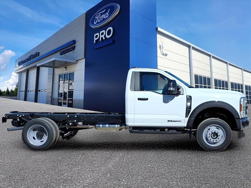 New 2026 Ford F450 XL w/ XL Chrome Package AWD/4WD image 2