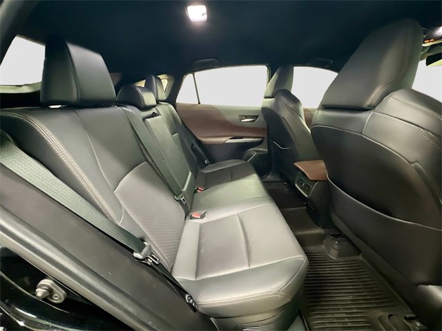 Used 2021 Toyota Venza XLE image 30