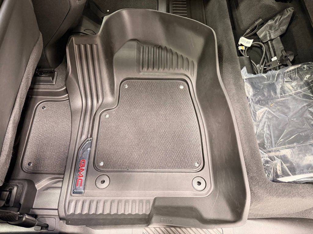 Used 2025 GMC Sierra 2500 AT4 w/ AT4 Premium Plus Package image 23