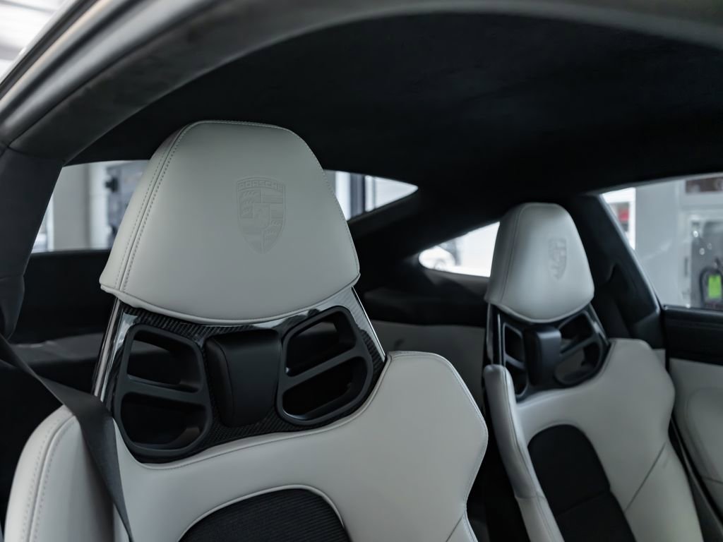 Certified 2024 Porsche 911 GT3 image 29
