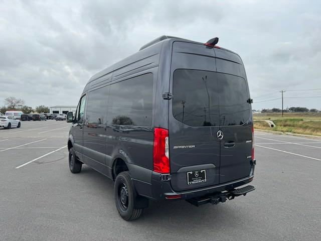 New 2024 Mercedes-Benz Sprinter 144 Cargo image 9